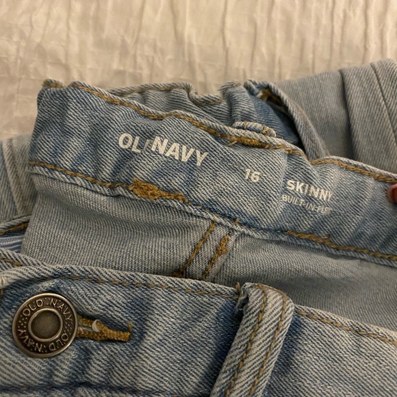 Old Navy boys jeans - Picture 2 of 3